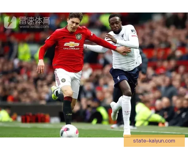 亨克主帅风格独特，球队表现稳健逐渐引起关注